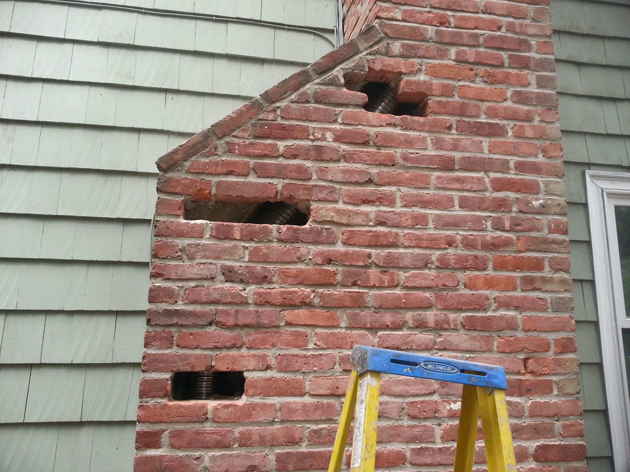 Expert chimney brick and masonry repair in Manhasset, New York